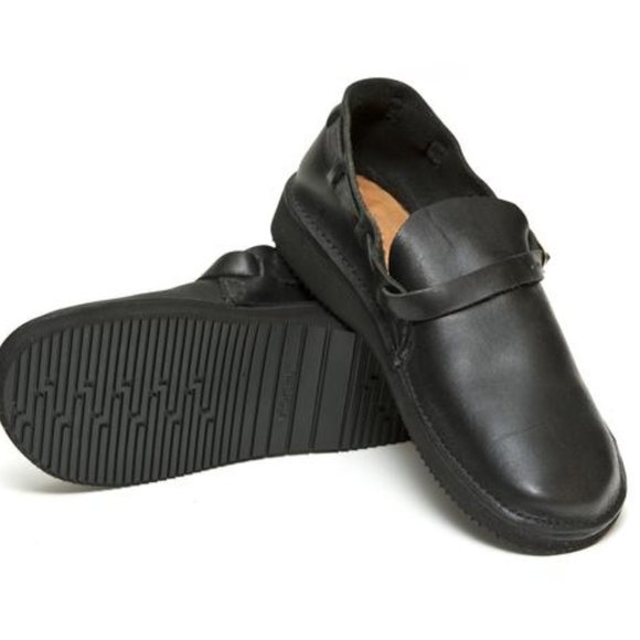 AURORA SHOE CO Shoes - Aurora Shoe Co. Women's Middle English